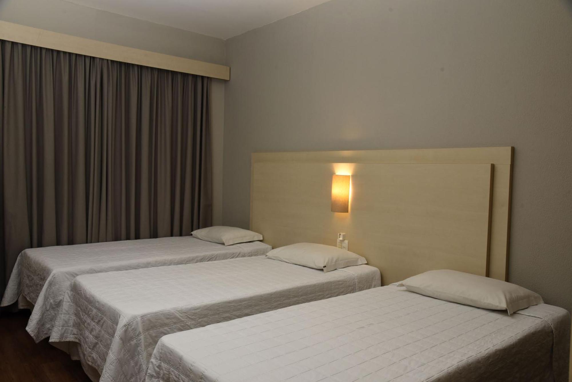 Golden Blue Hotel Londrina Cameră foto